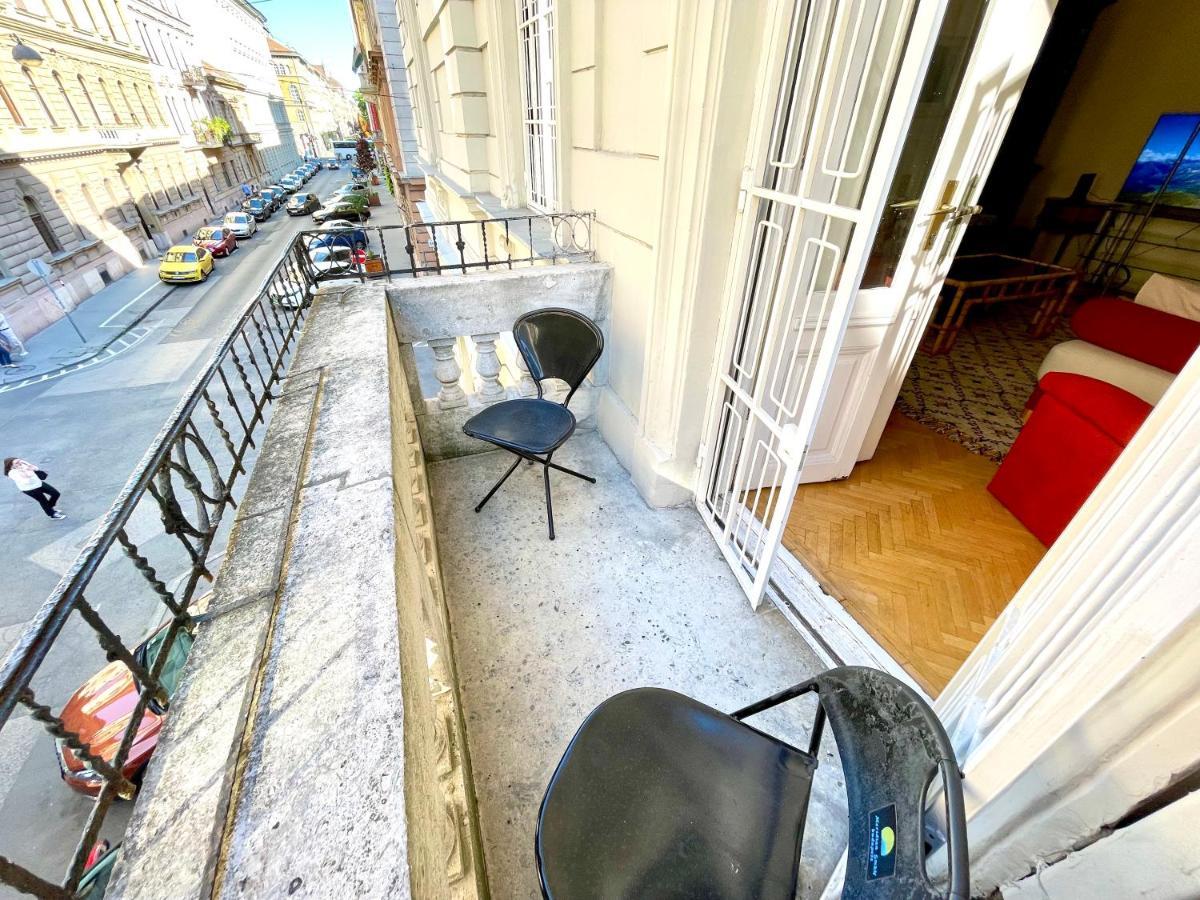Ferienwohnung Isabelle Residency - Balcony & A.C Budapest Exterior foto